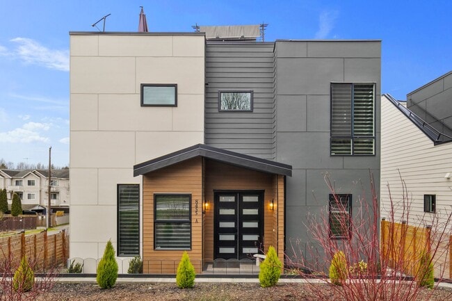 Photo - 8455 24th Ave SW (Seattle, WA) House