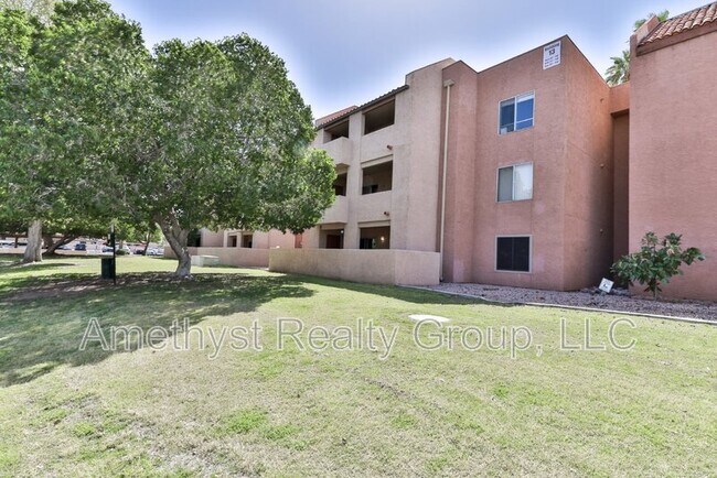 Foto del edificio - 540 North May