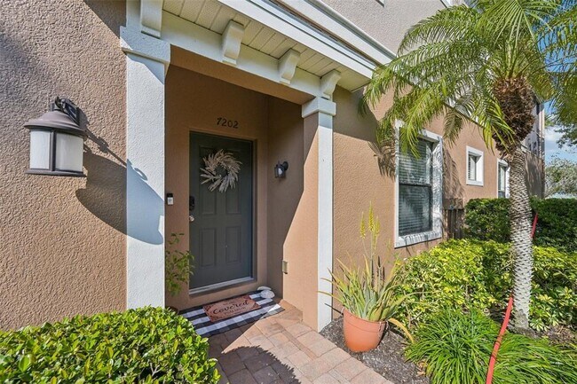 Foto del edificio - 7202 Hamilton Rd