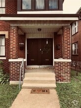 Building Photo - 6076 Arsenal St