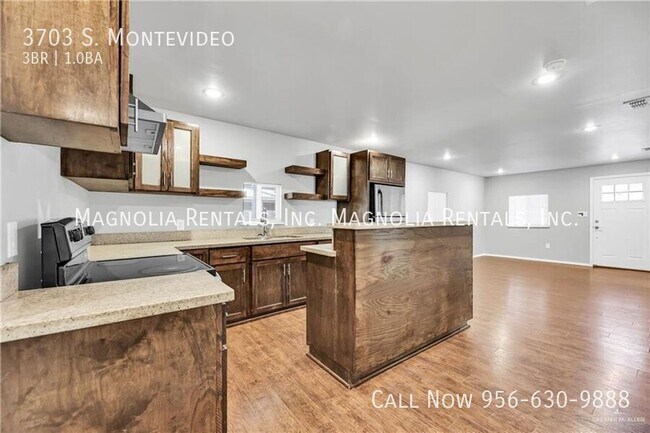 Building Photo - 3703 S. Montevideo-