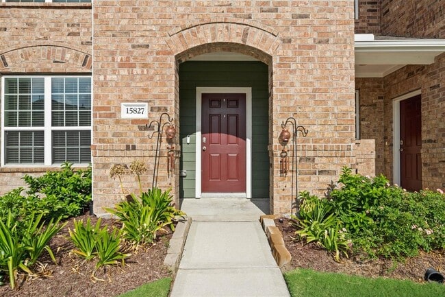 Foto del edificio - 15827 Sundew Prairie Dr
