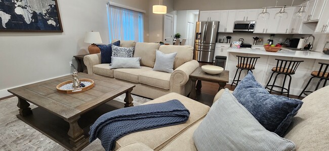 Building Photo - 6378 W Flanders Ln