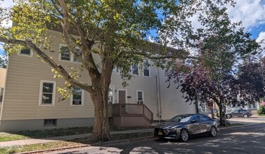 Building Photo - 418 Delaware Ave