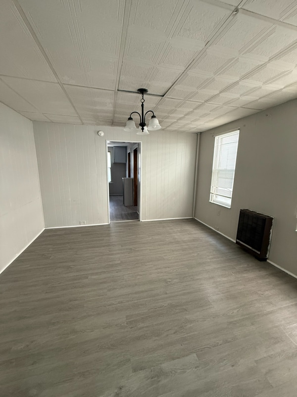 Building Photo - 1363 Capouse Ave