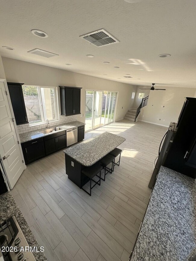 Building Photo - 4873 E Muriel Dr