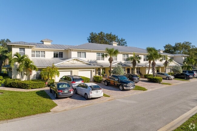 Foto del edificio - 2543 Creekside Dr