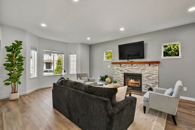 Building Photo - ? Spacious Snohomish Home with Luxury Features & Room to Live! ?