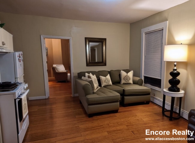 Photo - 147 Meridian St Apartment