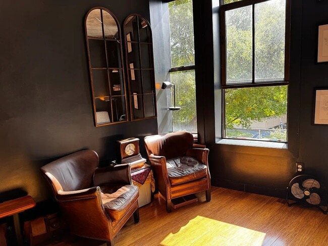 Building Photo - 135 Christopher St