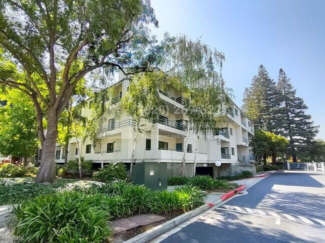 Foto del edificio - 1 br, 1 bath Condo - 4685 Albany Cir Unit ...