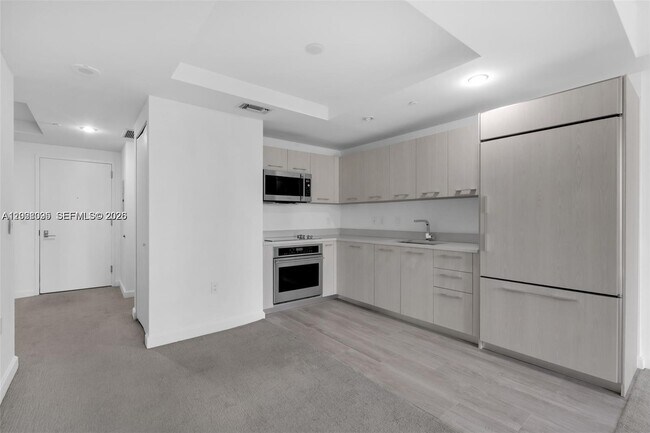 Foto del edificio - 45 SW 9th St