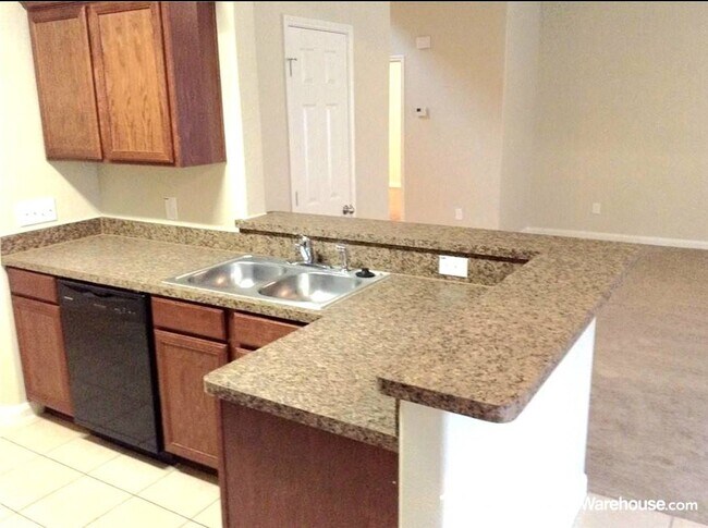 Foto del edificio - 1806 Sable Wood Dr