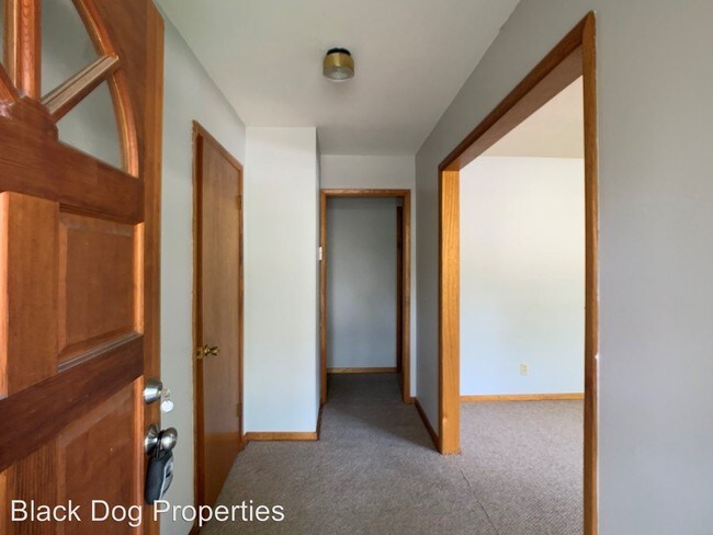 Building Photo - 4 br, 2 bath House - 2103 College Heights
