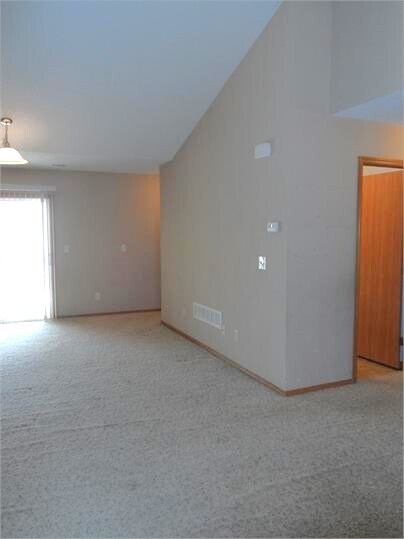 Foto del edificio - 520 Stonemont Dr