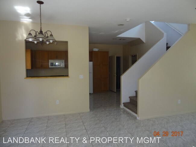 Foto del edificio - 3 br, 2.5 bath House - 273 Tyler Chanel