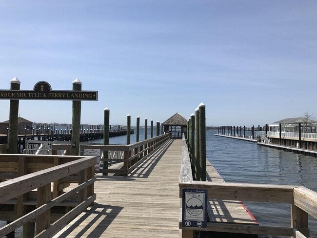 Foto del edificio - 374 Thames St