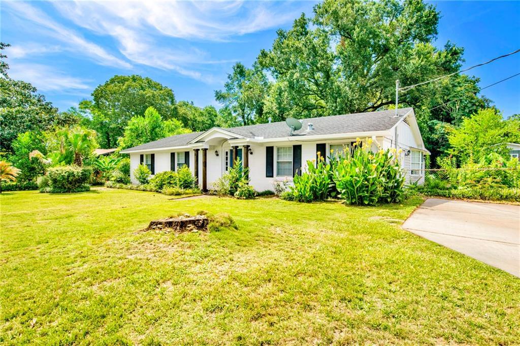 Foto principal - 6023 Lazy Ln