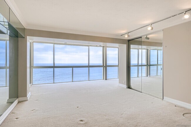 Foto del edificio - 939 Coast Blvd