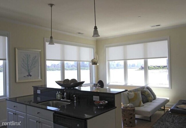 Foto del edificio - 2 br, 2 bath Apartment - 7 Main St 02 Unit 02