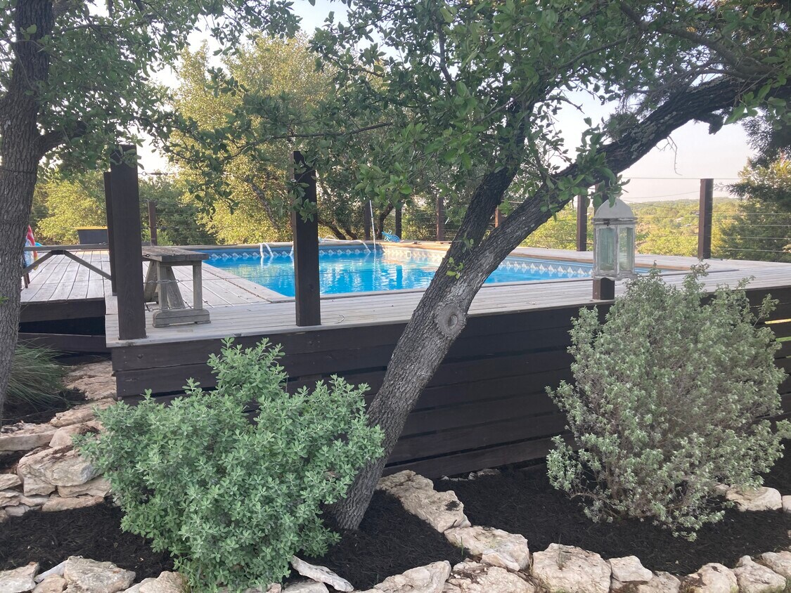 Foto principal - 330 Gant Rd