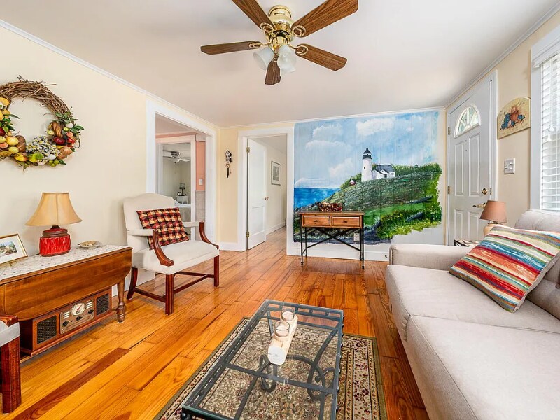 Foto principal - 51 Locust St