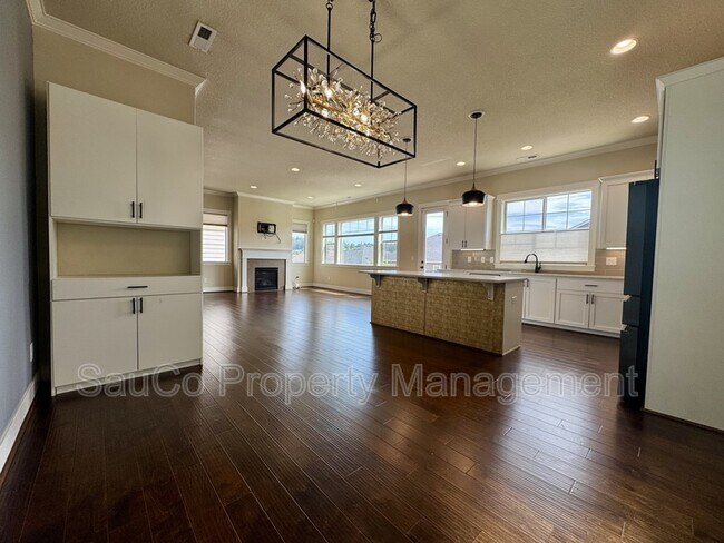 Foto del edificio - 16858 SW Larkspring Ln