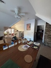 Building Photo - 122-124-124 E Lloyd St