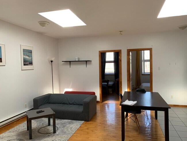 Photo du bâtiment - 4298 Boul Saint Laurent