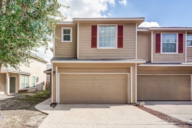 Foto del edificio - 6118 Yorkglen Manor Ln