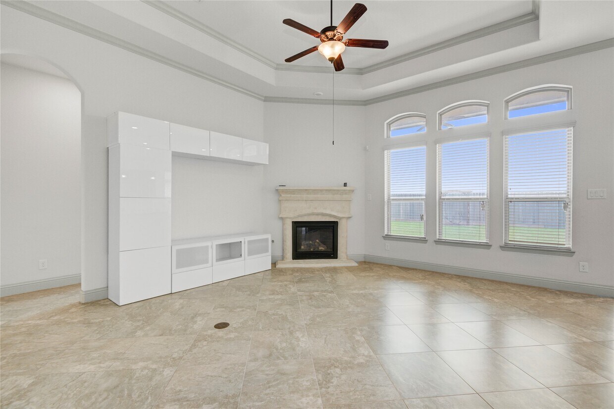 Foto del edificio - 1644 Longwood Glen Ln