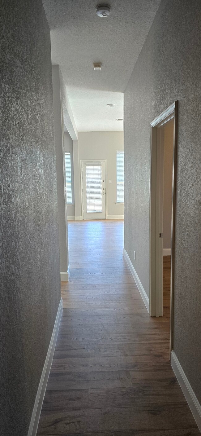 Foto del edificio - 10309 Fawn Meadow Ct