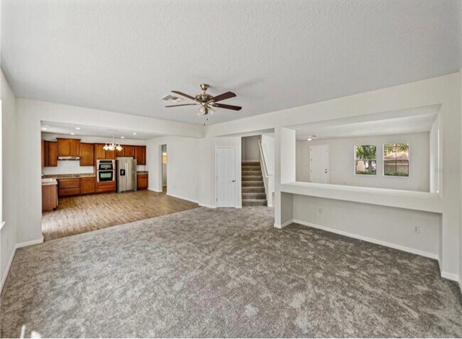 Building Photo - 143 Alfani St