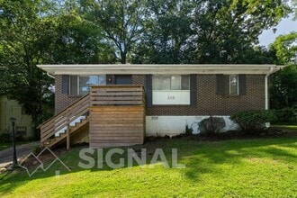 Building Photo - 320 Argonne Dr NE