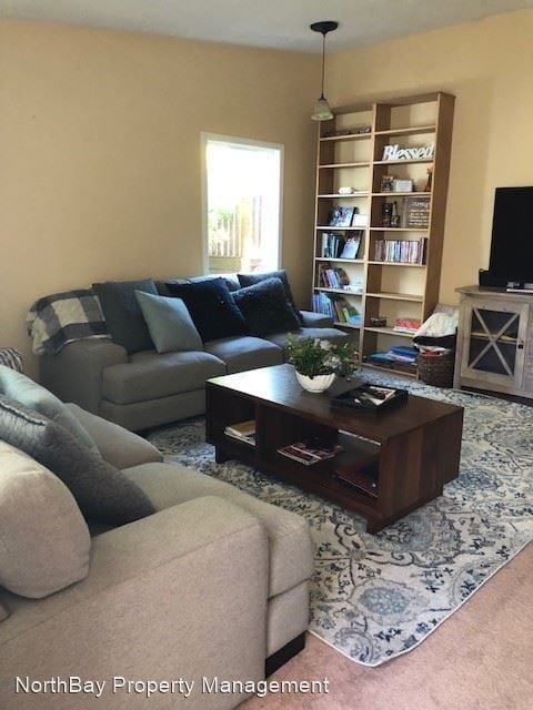 Foto del edificio - 3 br, 2.5 bath House - 1499 Georgia Ct