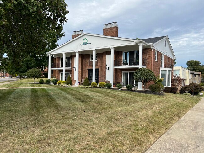 Building Photo - 234 S Fort Thomas Ave