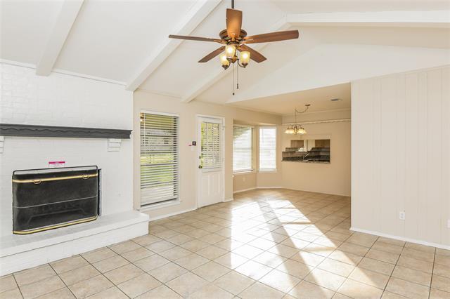Foto del edificio - 2125 Rockmoor Dr