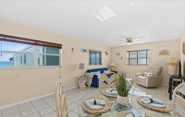 Foto del edificio - 4800 Ocean Beach Blvd