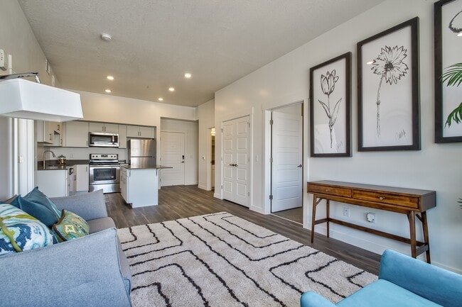 127 - Meadowbrook Millcreek Apartments