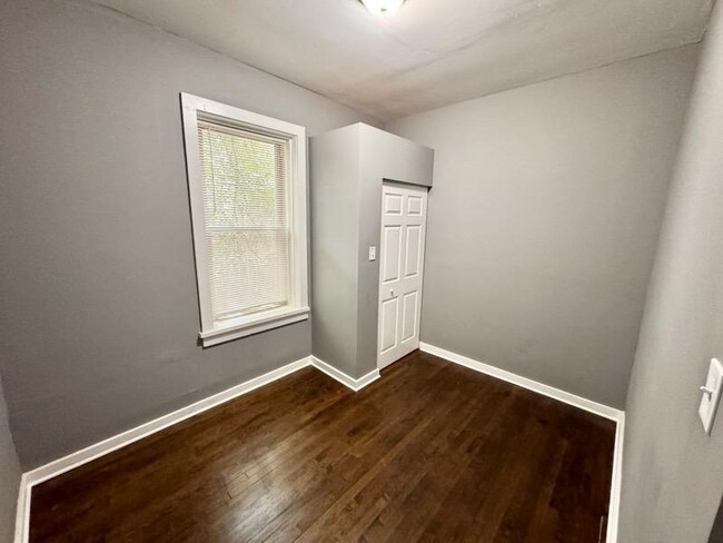 Foto del edificio - 7841 S Drexel Ave