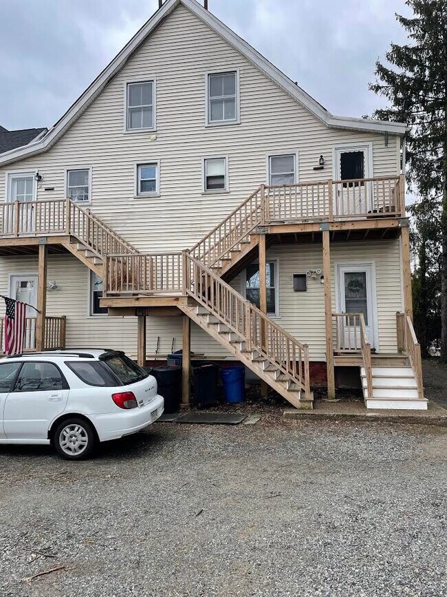 Back of house - 125 Washington St