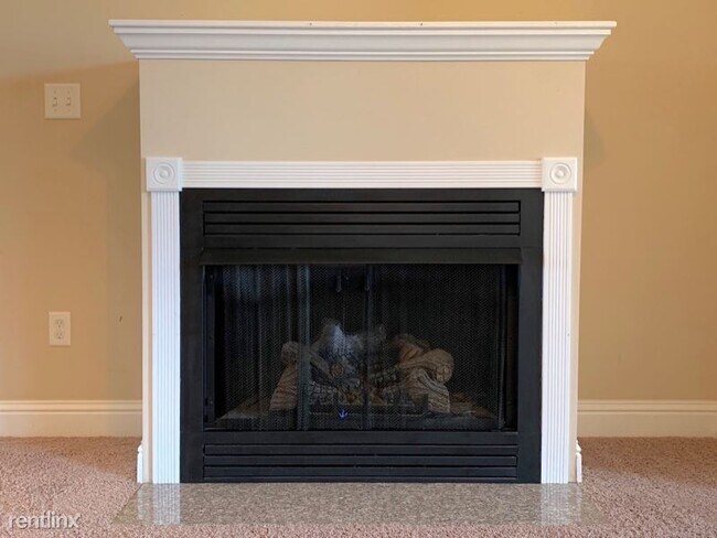 Building Photo - 3 br, 2 bath House - 4129 Highbury Dr