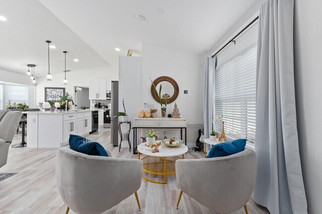 Foto del edificio - 5789 NW Belwood Cir