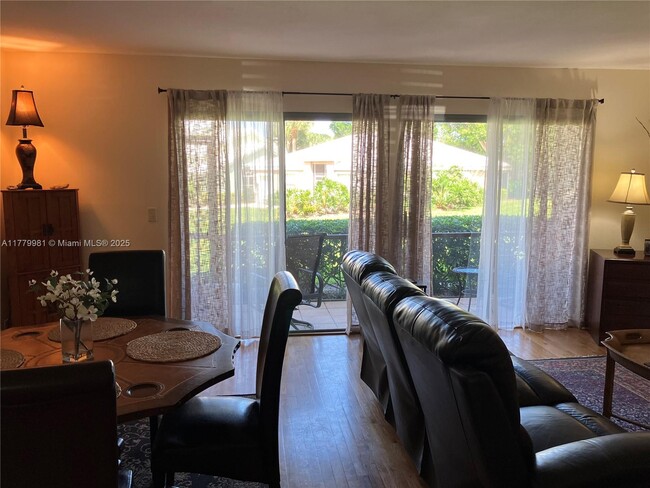 Foto del edificio - 18349 SE Wood Haven Ln