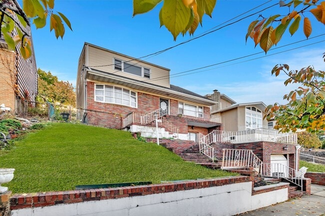 Photo - 12 Park Ave House