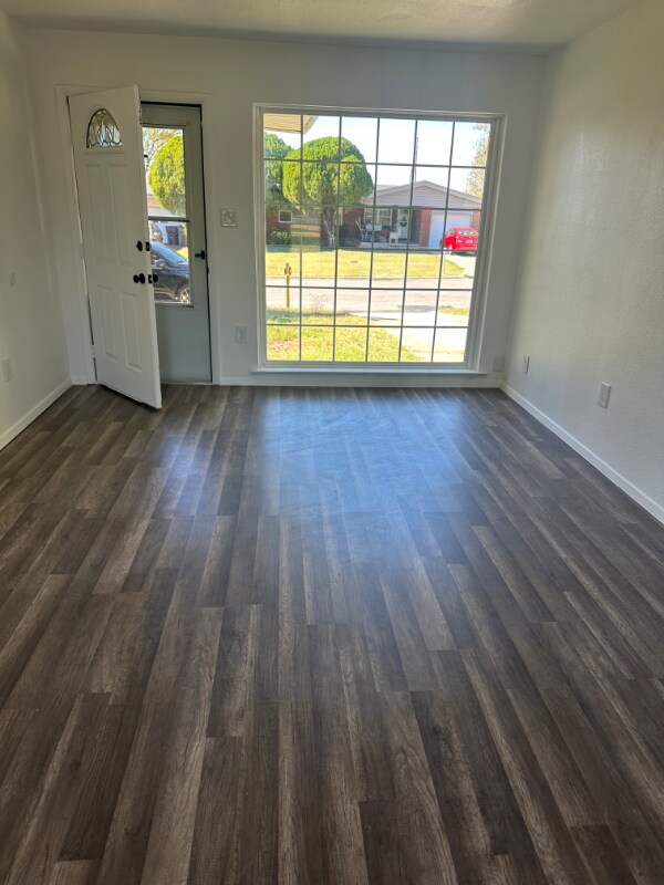 Foto del edificio - 1705 NW 48th St