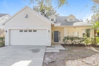 Building Photo - 605 Back Water Ct