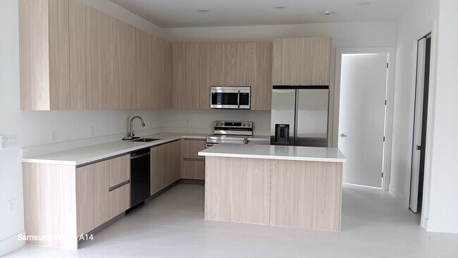 Foto del edificio - 161 Antilla Dr