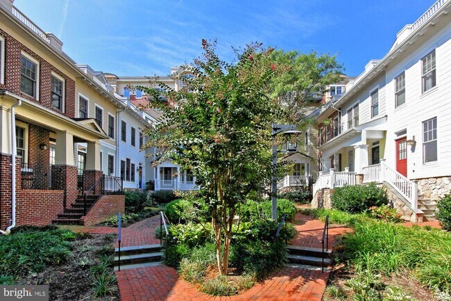 Foto del edificio - 1228 N Danville St