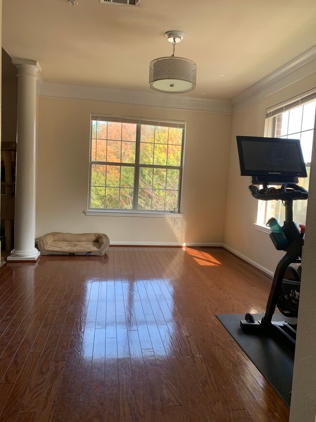 327 Edisto Ct, Chapel Hill, NC 27514 Townhome Rentals in Chapel Hill